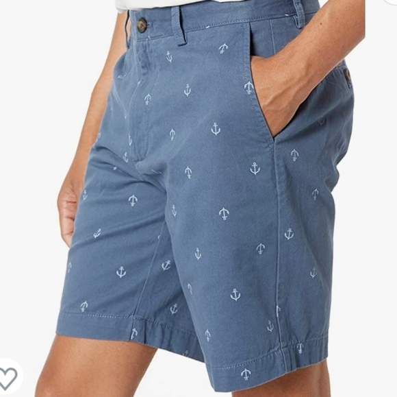 Amazon Essentials Men's Classic-Fit 7" Short in Navy Anchor Print Size 34 - Picture 1 of 8